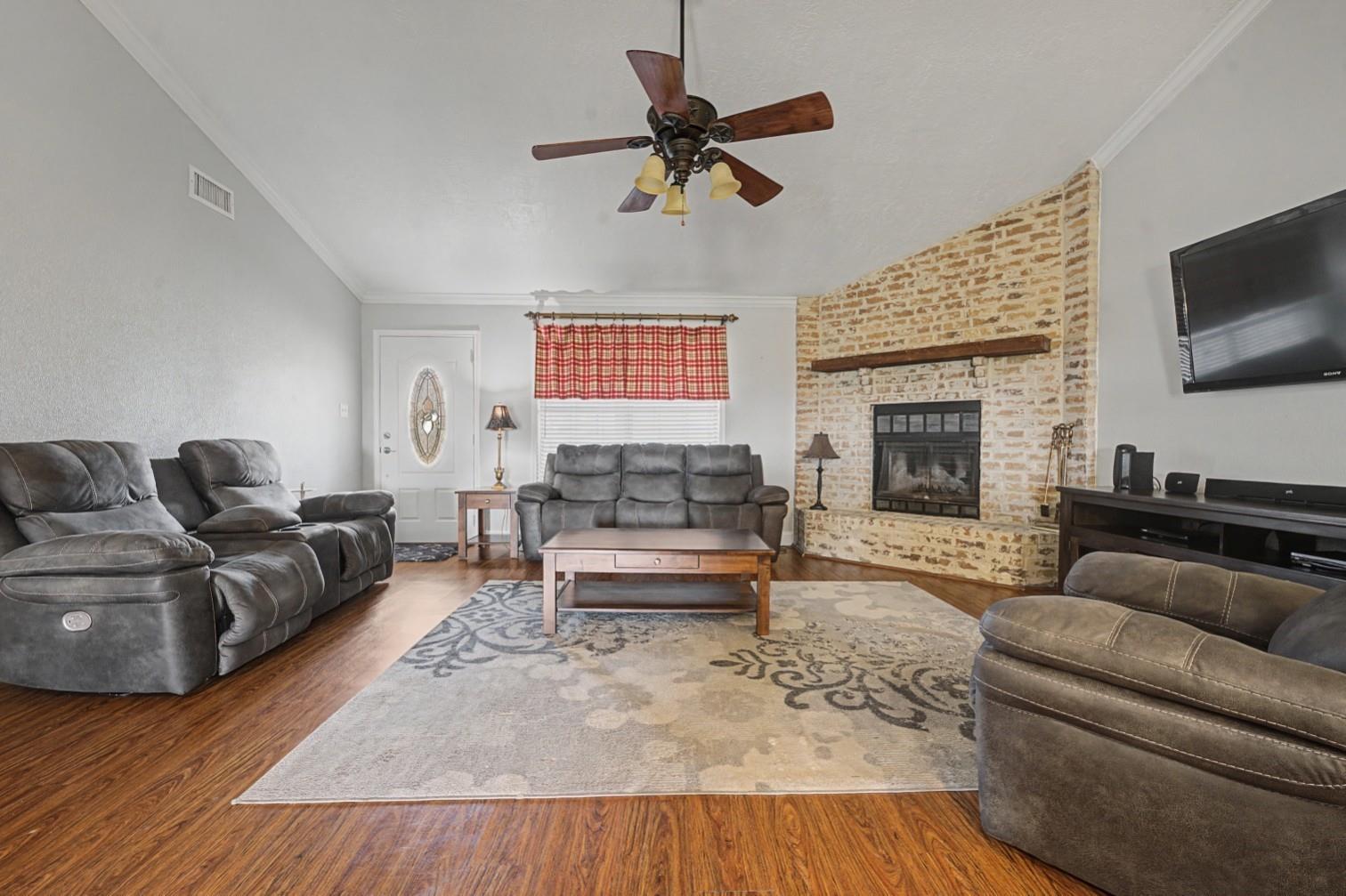 221 North Lake Drive