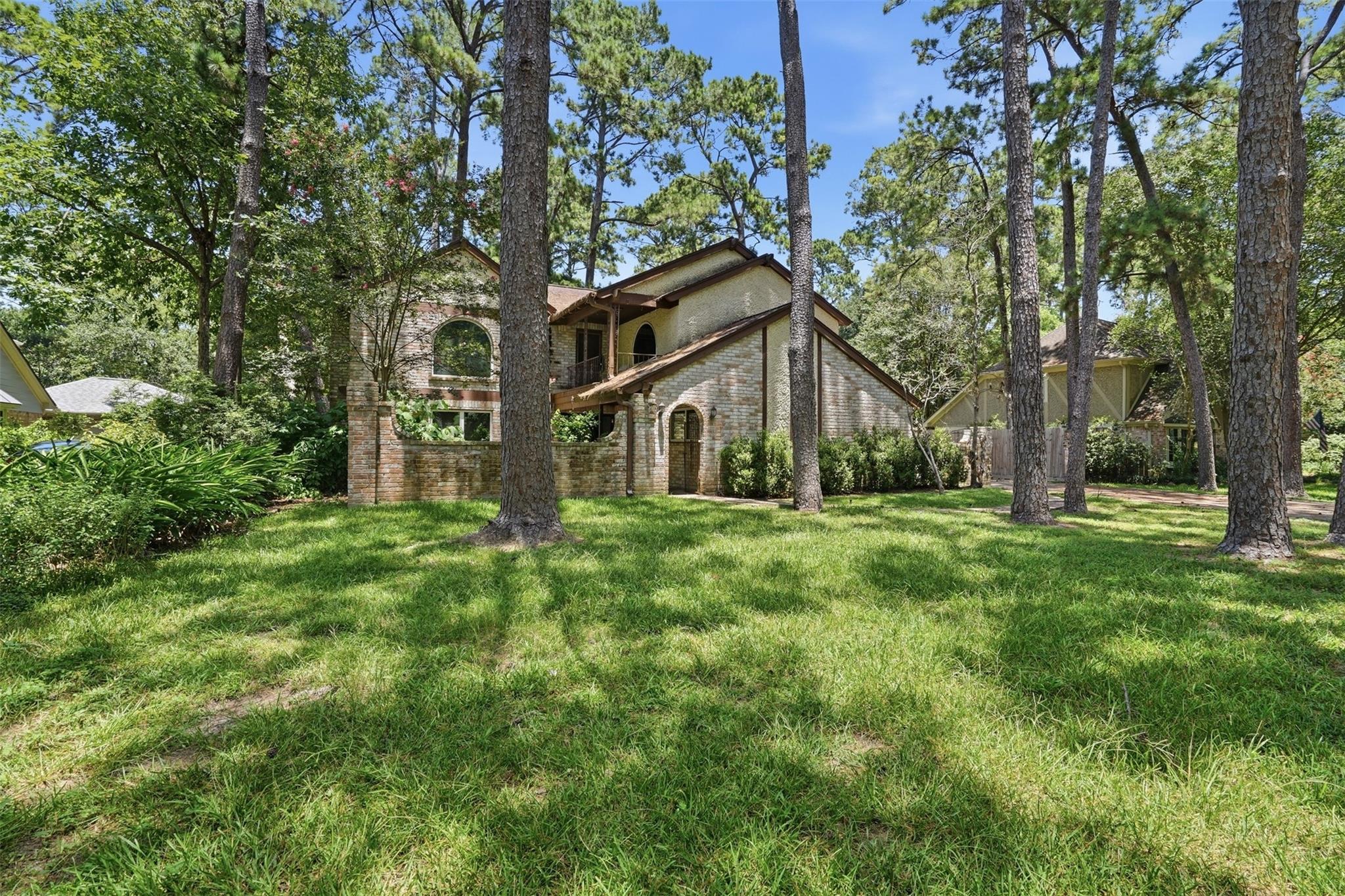 6618 Stoney River Drive