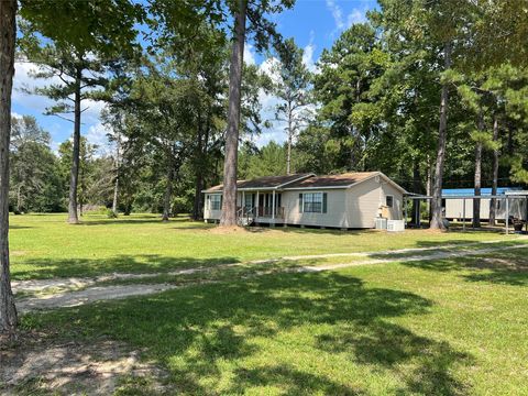 Photo of 795 County Road 4497, Hillister, TX 77624 (MLS # 88842543) Photo of 795 County Road 4497, Hillister, TX 77624 (MLS # 88842543)