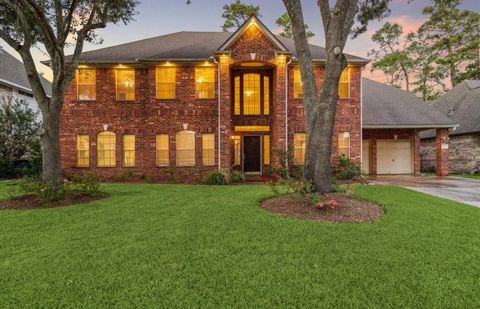 Photo of 7903 Palmer Place Lane, Humble, TX 77346 (MLS # 60688820)