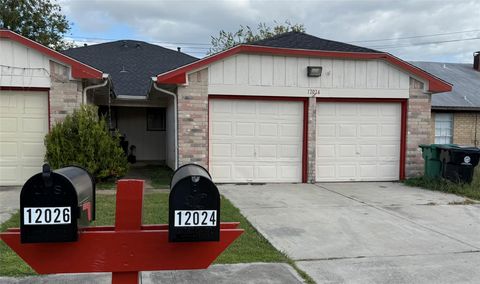 Photo of 12024 Tambourine Drive, Houston, TX 77477 (MLS # 58722114)