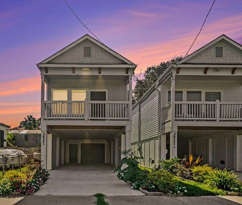 3521 Avenue N 1/2 Galveston TX 77550