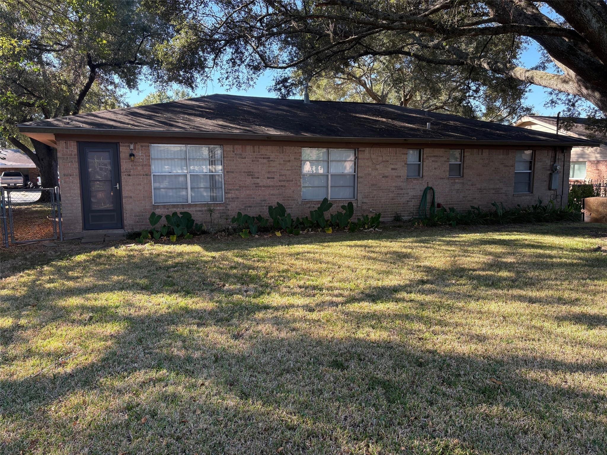 2126 Ripple Creek Drive