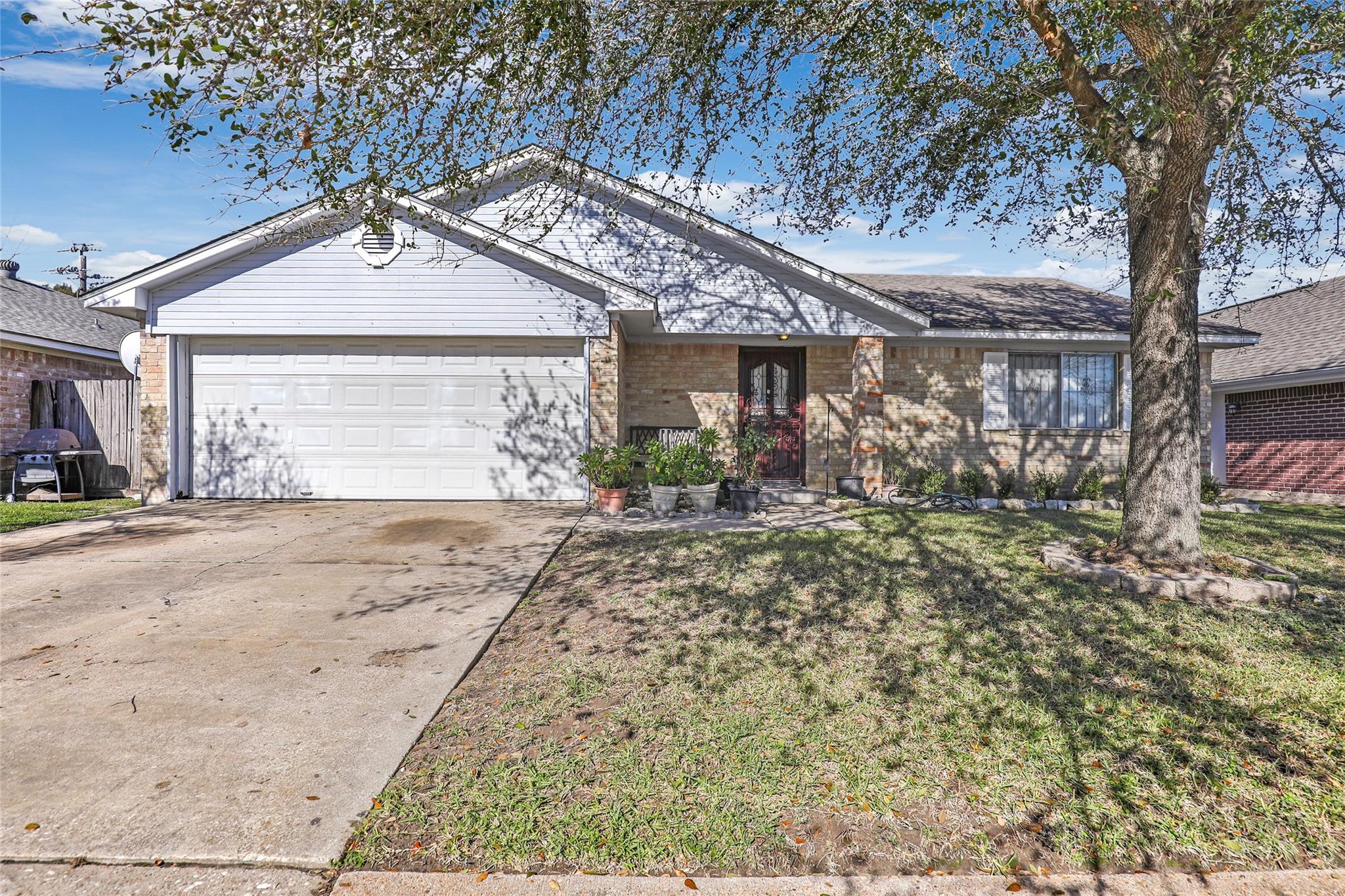 1506 Wilshire Park Drive