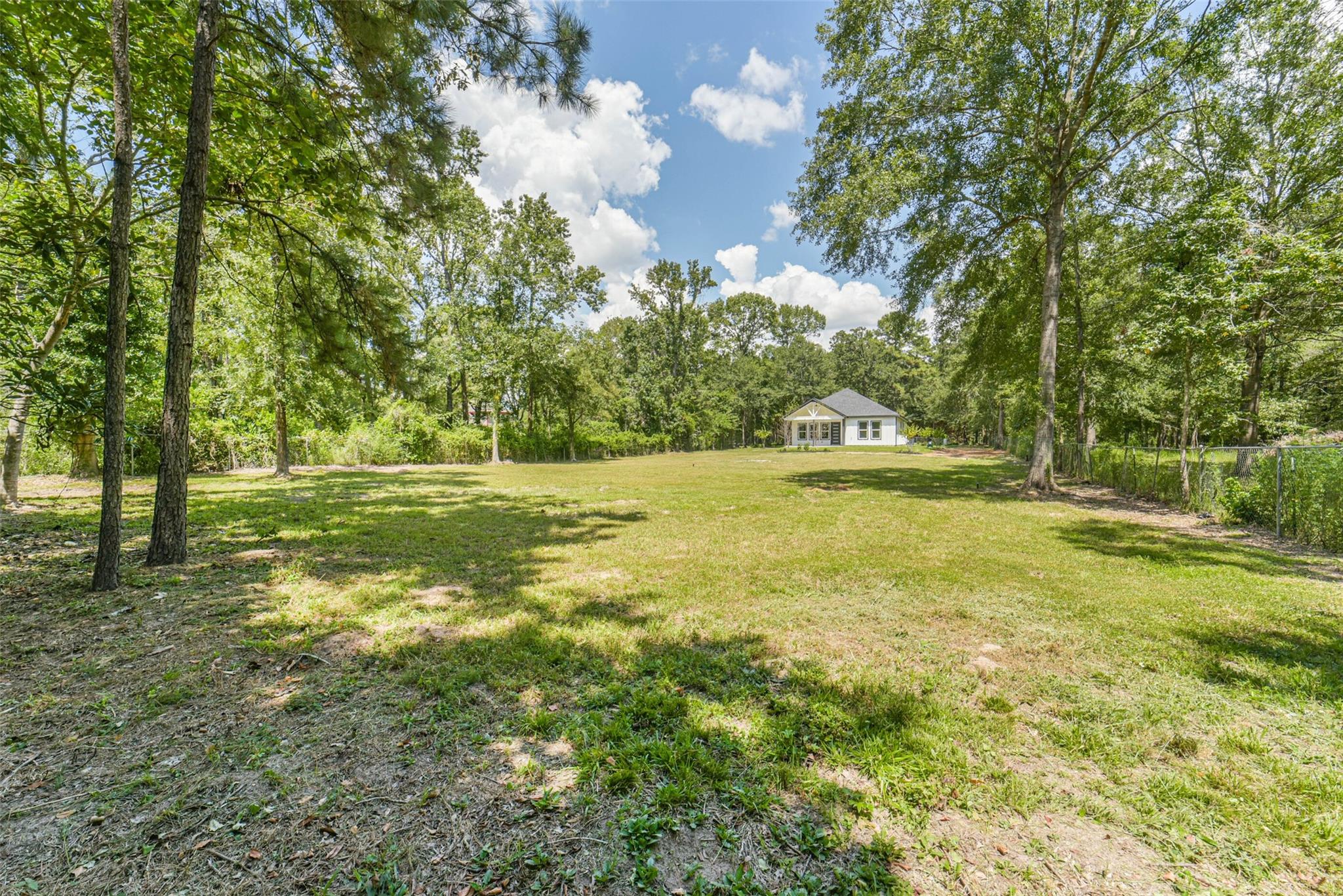 Conroe, Texas 77302, United States, 4 Bedrooms Bedrooms, ,2 BathroomsBathrooms,Residential,Active,193393