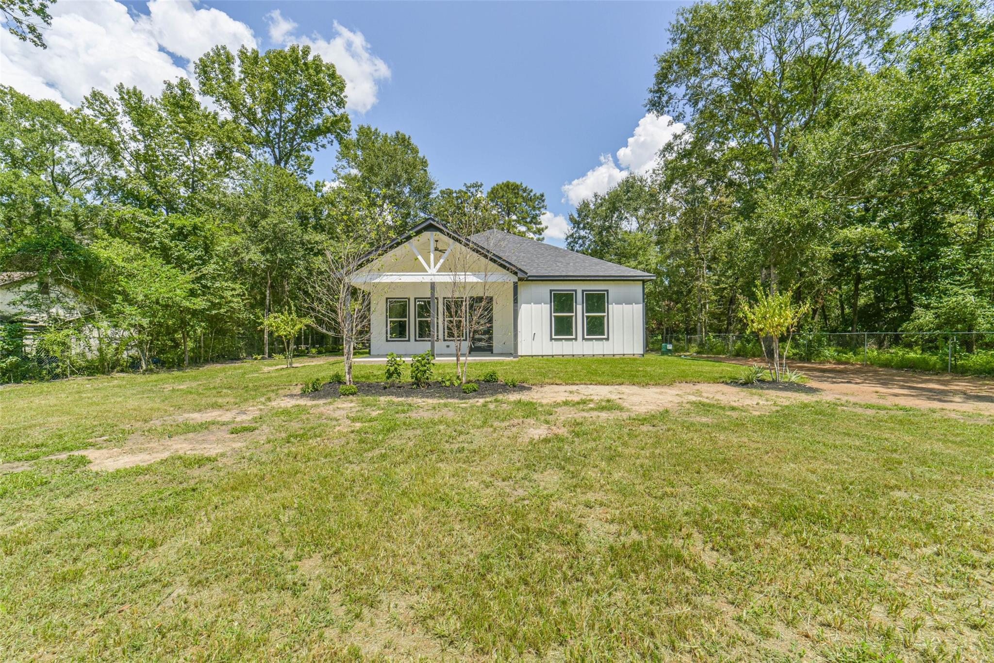 Conroe, Texas 77302, United States, 4 Bedrooms Bedrooms, ,2 BathroomsBathrooms,Residential,Active,193393