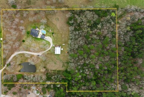 7000 Woodland Lakes Dr Willis TX 77378