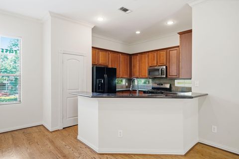 Tiny photo for 5310 Larkin Street #B, Houston, TX 77007 (MLS # 73908572)