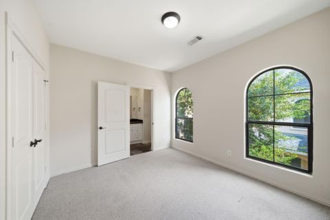 Tiny photo for 5310 Larkin Street #B, Houston, TX 77007 (MLS # 73908572)