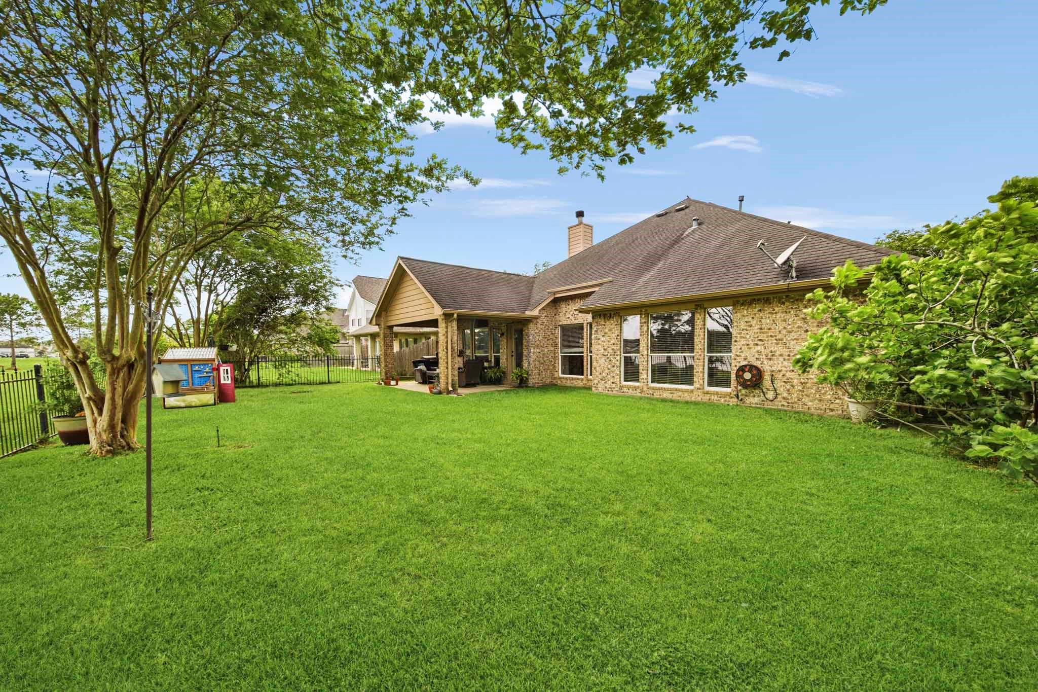 1575 Garden Lakes Drive