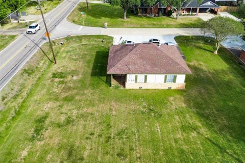 Photo of 610 Cindyrella Drive, Highlands, TX 77562 (MLS # 30448179)