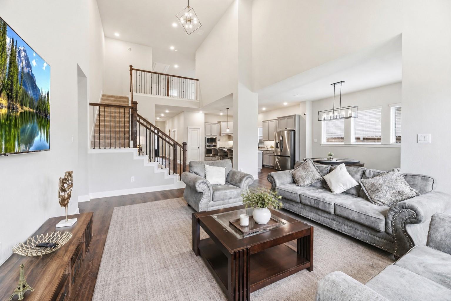 18403 Summerland Lake Way