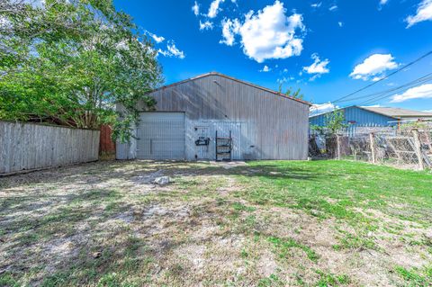 Photo of 6714 Dumble Street, Houston, TX 77021 (MLS # 96617990)