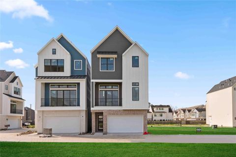 Photo of 8705 Cosenza Lane, Houston, TX 77055 (MLS # 50060534)