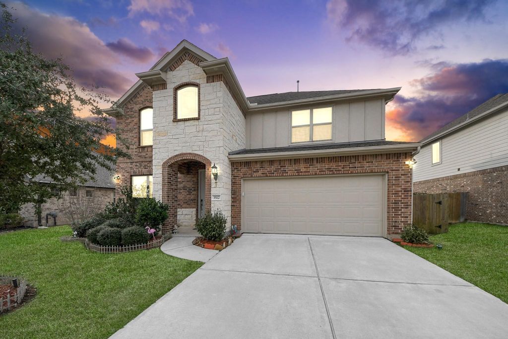 Photo of 3512 Jasperstone Lane, Pearland, TX 77581 (MLS # 68709044)