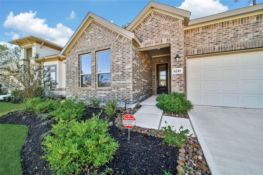Photo of 8210 Boundary Waters Drive, Porter, TX 77365 (MLS # 96643424)