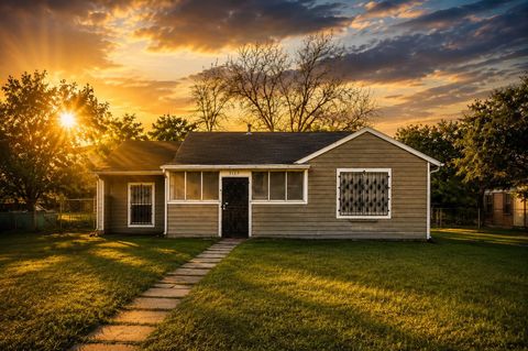 Photo of 3727 Yosemite Street, Houston, TX 77021 (MLS # 92274955)