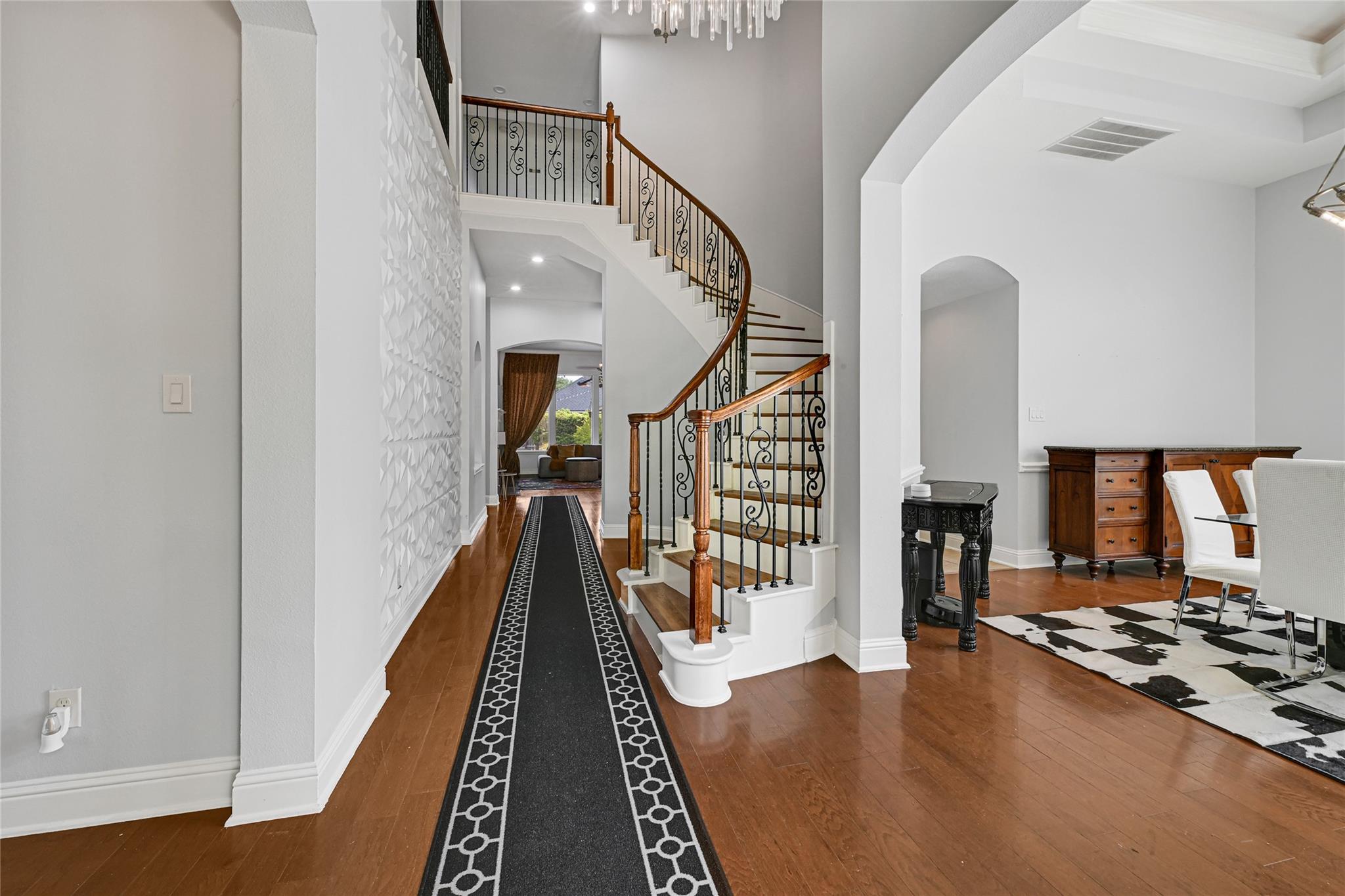 28214 Churchill Court