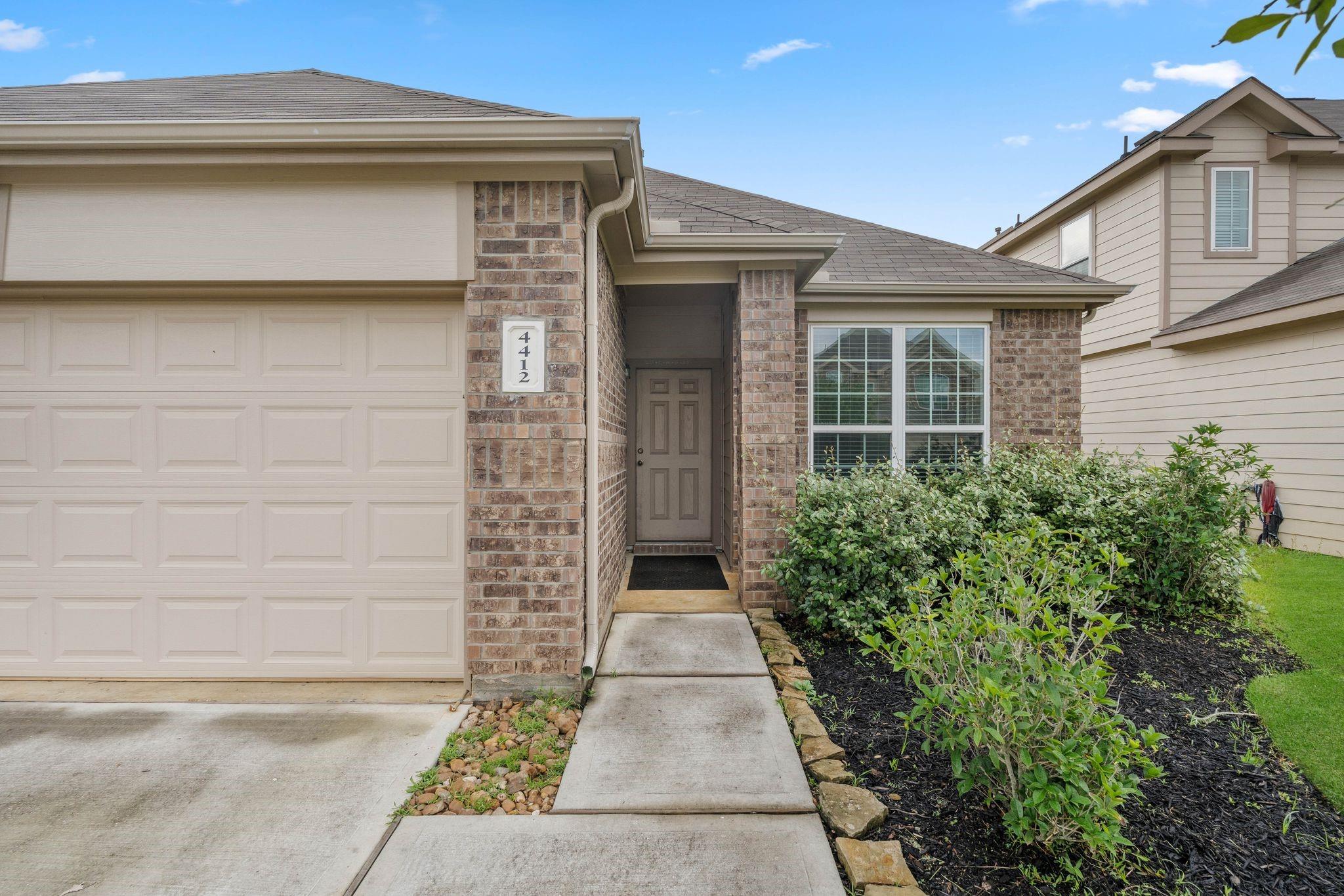 4412 Eveslage Lane