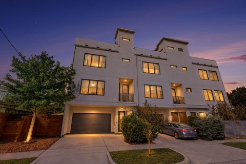 Photo of 1808 Taft Street, Houston, TX 77006 (MLS # 51988325)