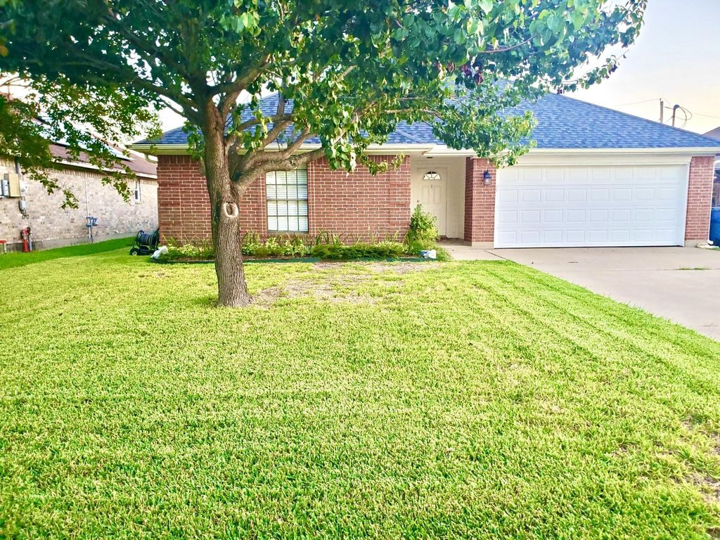 Photo of 2927 30th Ave N Ave, Texas City, TX 77590 (MLS # 79089059)