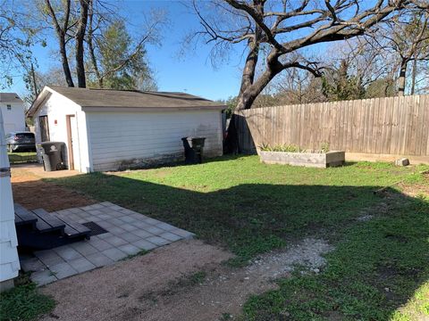 Tiny photo for 206 Cosmos Street, Houston, TX 77009 (MLS # 11631106)