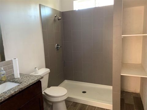 Tiny photo for 206 Cosmos Street, Houston, TX 77009 (MLS # 11631106)