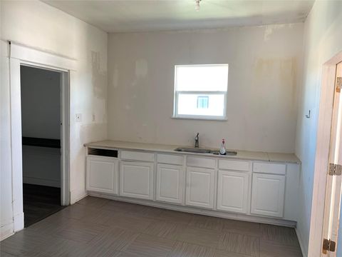 Tiny photo for 206 Cosmos Street, Houston, TX 77009 (MLS # 11631106)