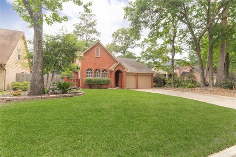 Photo of 5423 Glade Estates Dr Dr, Kingwood, TX 77339 (MLS # 85280204)
