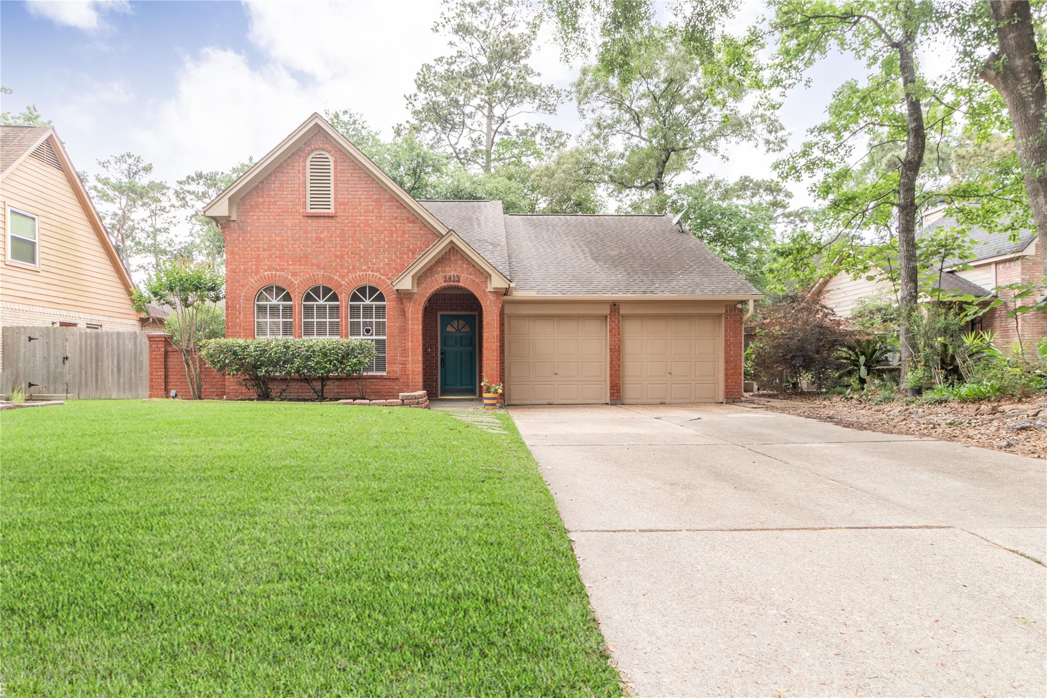 5423 Glade Estates Dr