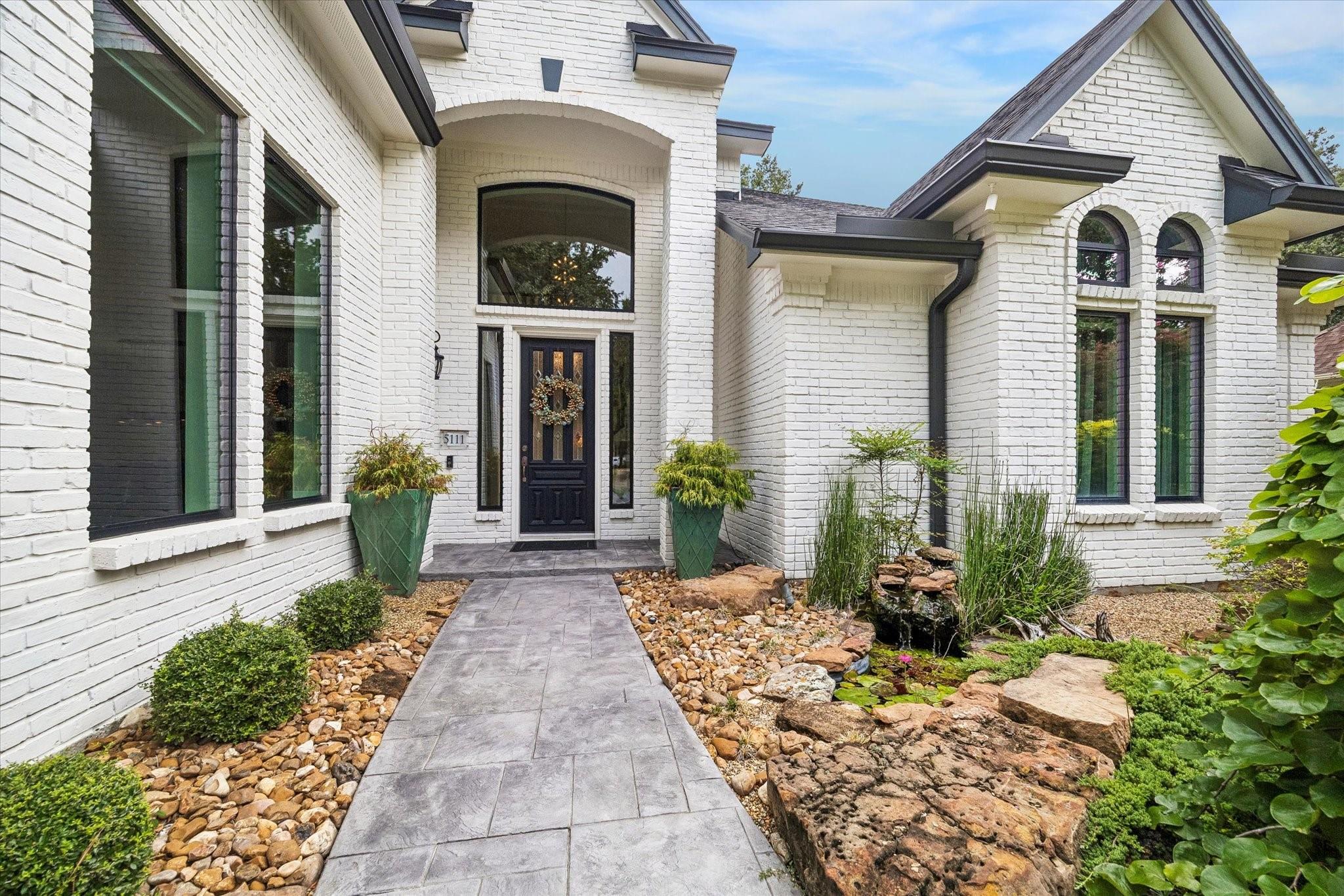 5111 Laurelwood Drive