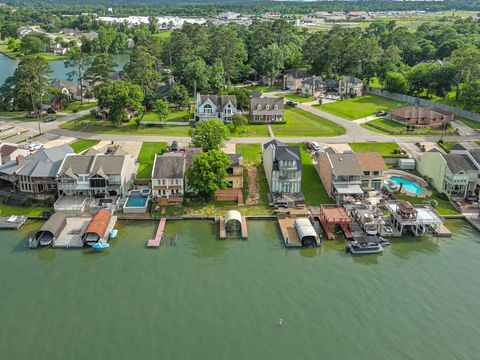 Photo of 1216 Lake View Drive, Montgomery, TX 77356 (MLS # 12171771) Photo of 1216 Lake View Drive, Montgomery, TX 77356 (MLS # 12171771)