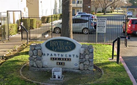 Photo of 815 Bryte Avenue, Other, CA 95605 (MLS # 51094268)
