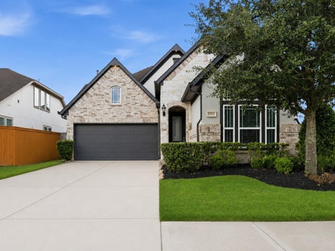 Photo of 2523 Owen Bend Drive, Missouri City, TX 77459 (MLS # 31970503)