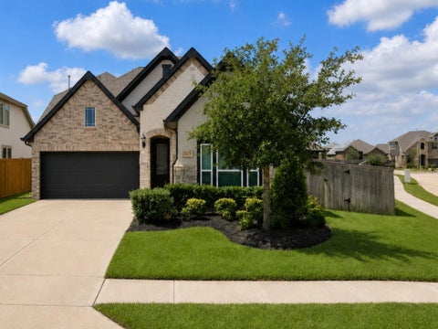 Homes For Rent - 2523 Owen Bend Drive<br/> Fort Bend County, Missouri City, TX 77459