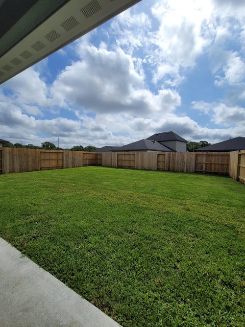 Tiny photo for 4915 Pine Haven Lane, Fresno, TX 77545 (MLS # 78898226)
