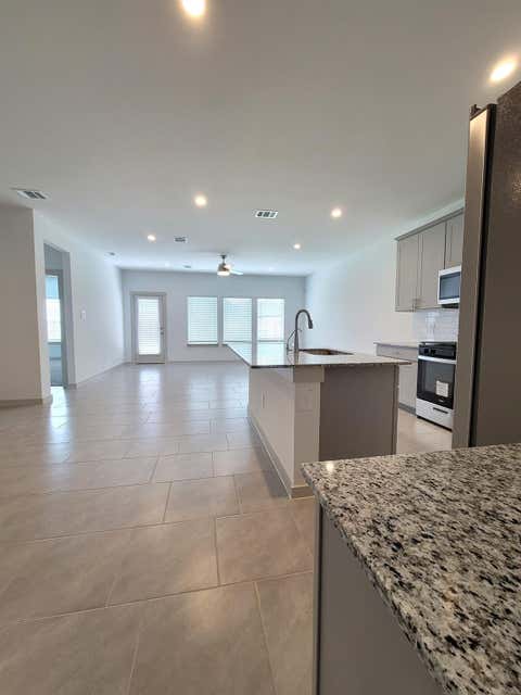 Tiny photo for 4915 Pine Haven Lane, Fresno, TX 77545 (MLS # 78898226)