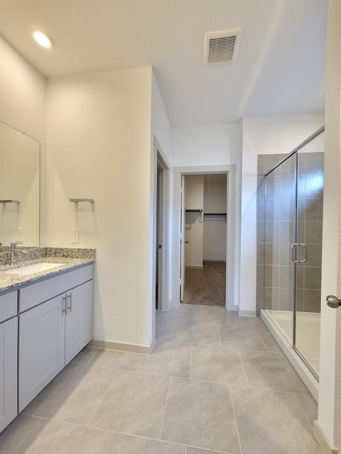 Tiny photo for 4915 Pine Haven Lane, Fresno, TX 77545 (MLS # 78898226)