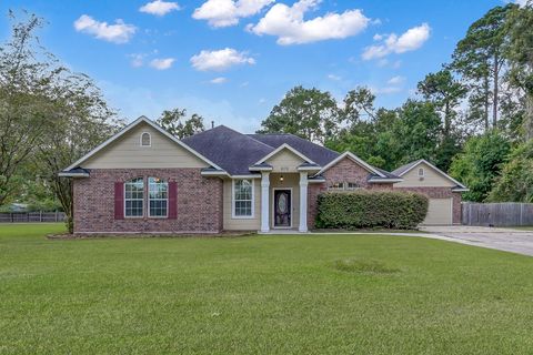 Photo of 409 Mildred Street, Cleveland, TX 77328 (MLS # 37831287) Photo of 409 Mildred Street, Cleveland, TX 77328 (MLS # 37831287)