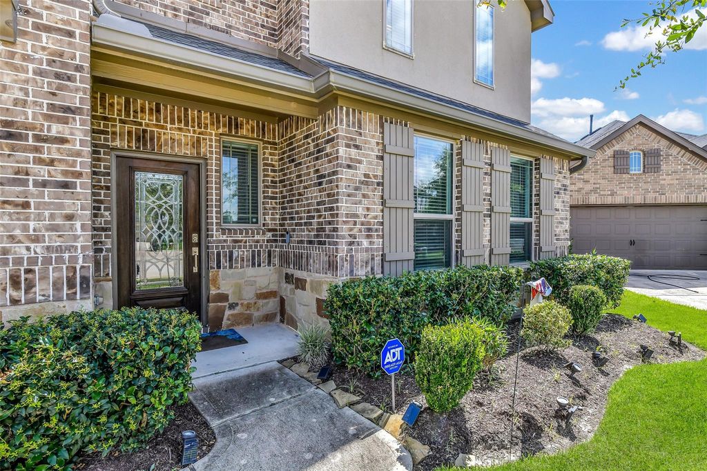 Photo of 1508 Harvest Vine Court, Friendswood, TX 77546 (MLS # 26240337)