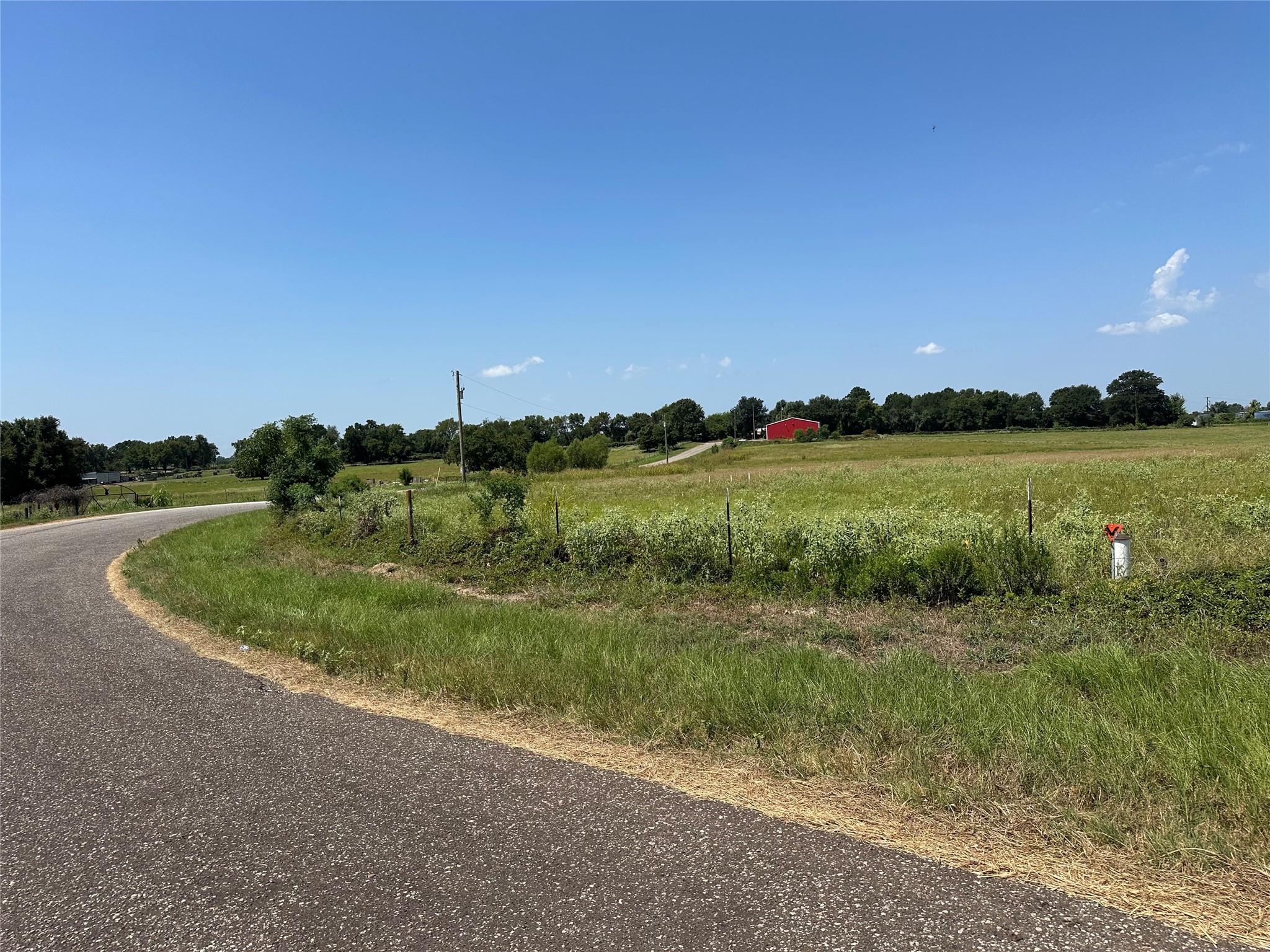 2.76 AC County Road 328