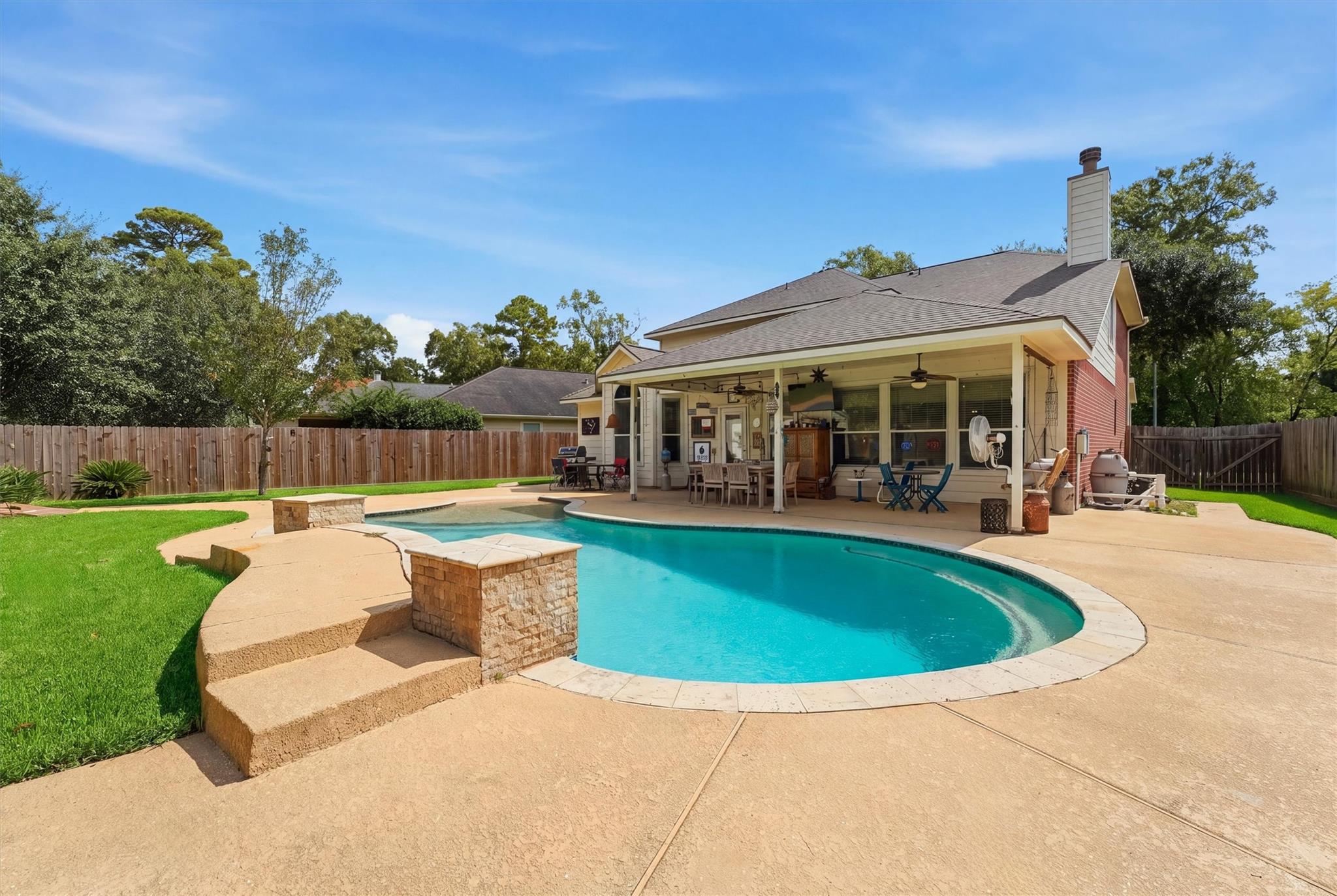 1719 Cloister Drive