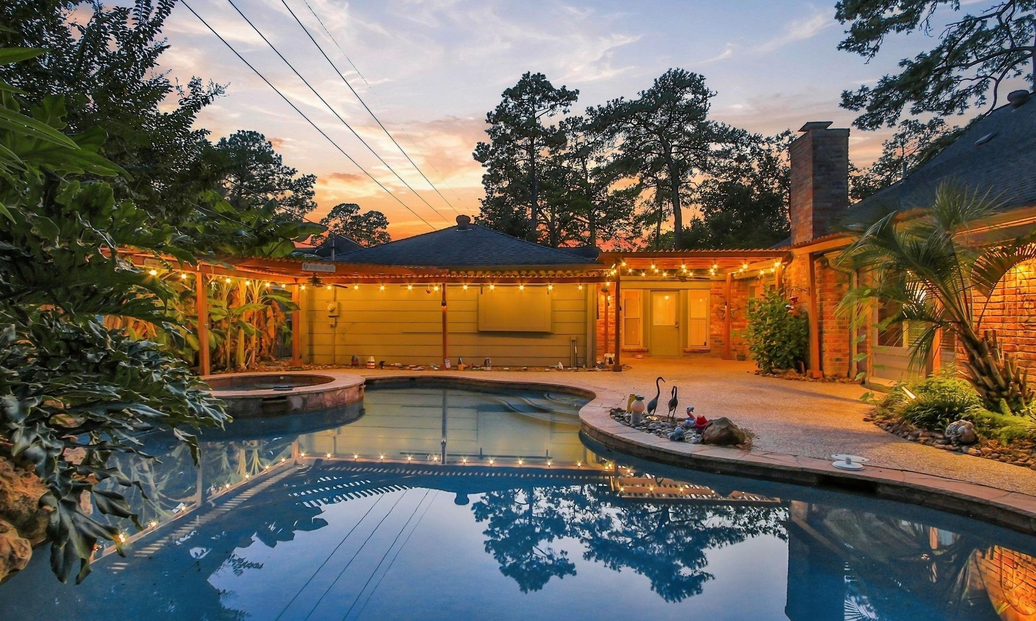 5711 Nodaway Lane