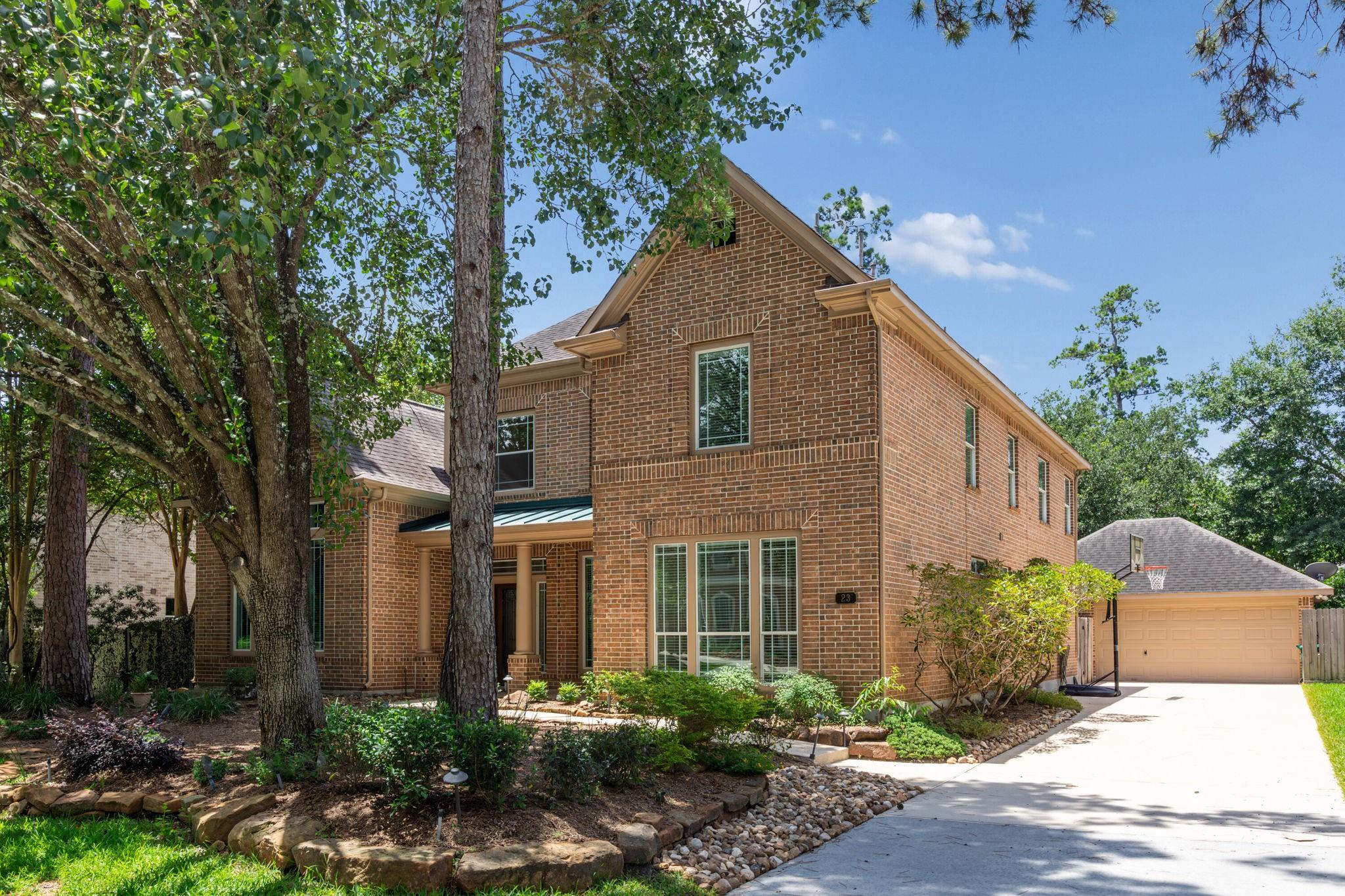 23 Broadweather Place