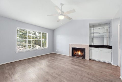 Photo of 14600 Fonmeadow Drive #1505, Houston, TX 77035 (MLS # 92999604)