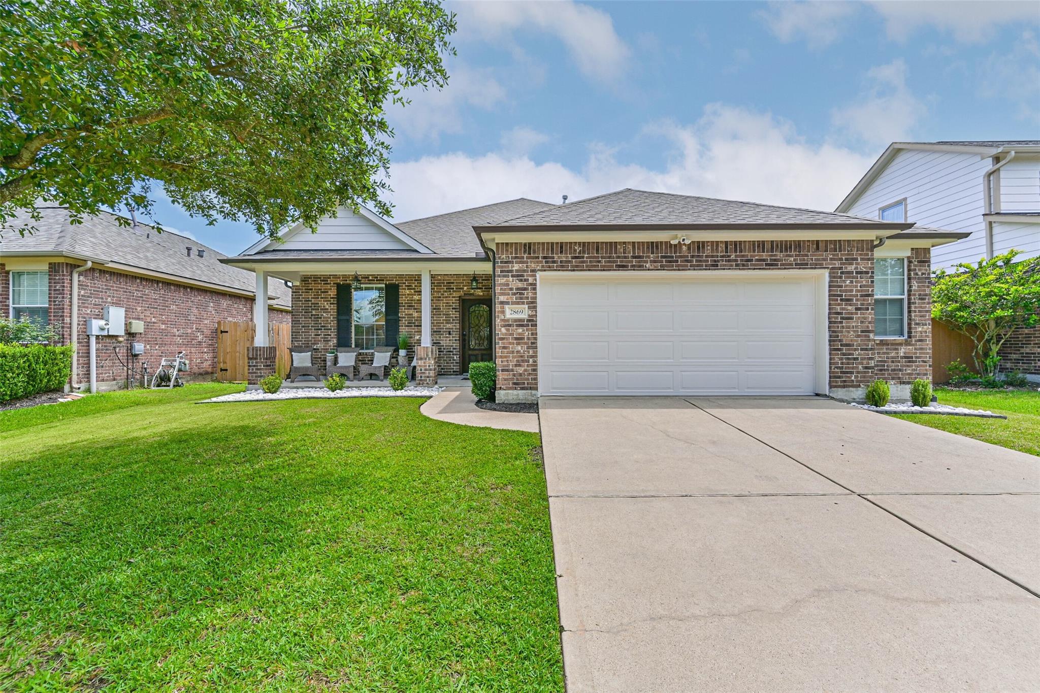 2869 Milano Lane