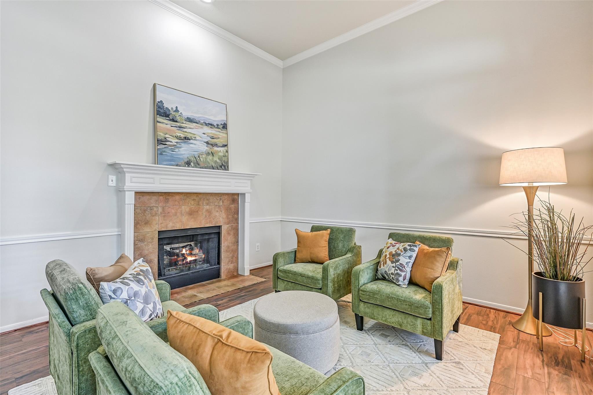 800 W Lake Circle