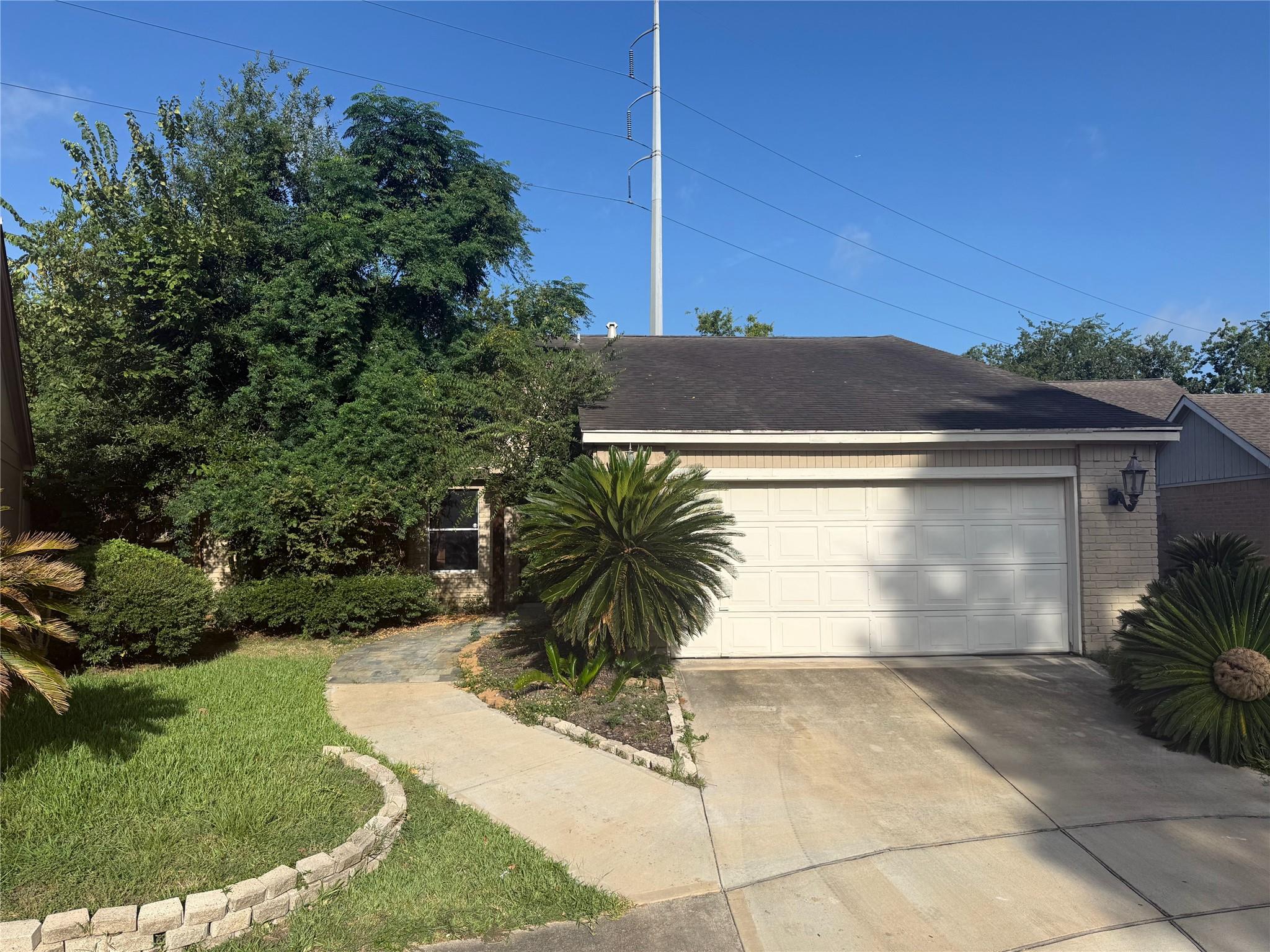 5455 Oakhaven Lane
