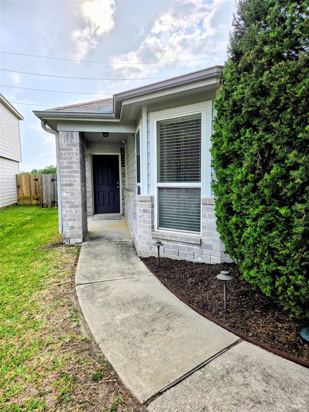 Photo of 18727 N Young Elm Circle, Houston, TX 77073 (MLS # 26512782)