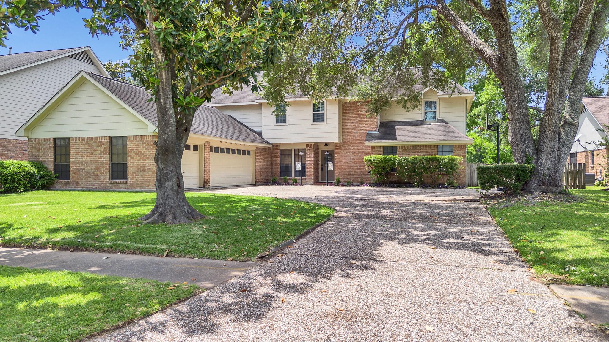 3606 E Creek Club Drive